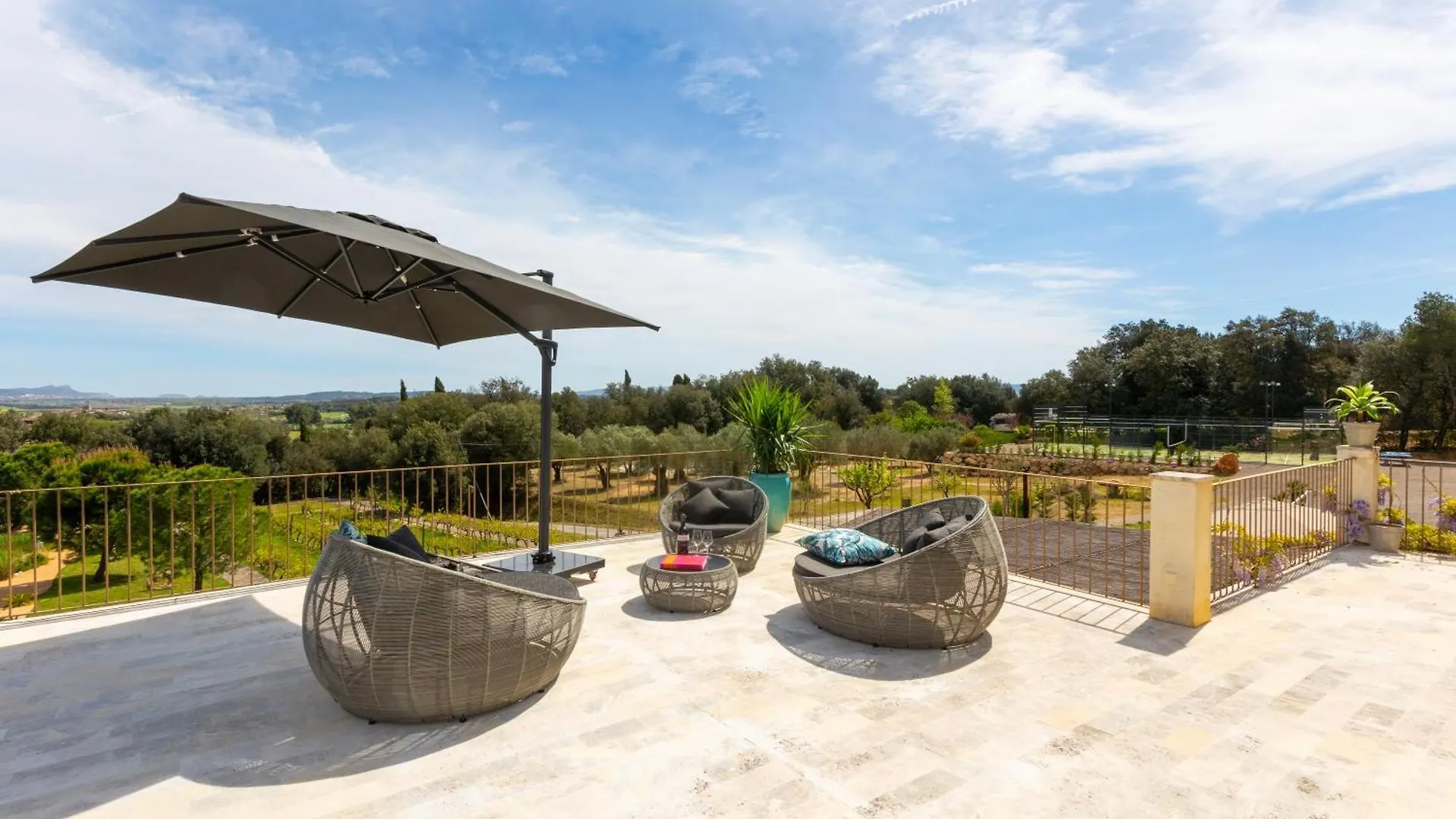 Mas Casagran Villa Rupiá Feriehus